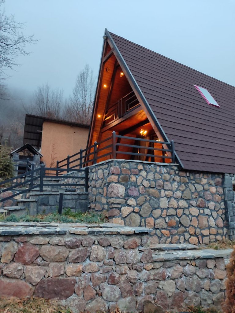 کلبه دوخوابه تریپلکس زانوس واحد نمازین