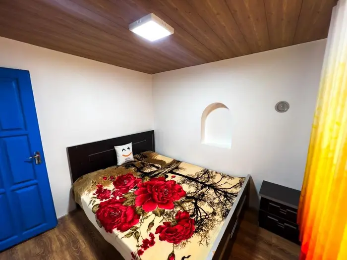 کلبه دوخوابه استخردار آبگرم مادربزرگه