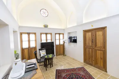 اقامتگاه سنتی سرای کاسیان - واحد 103