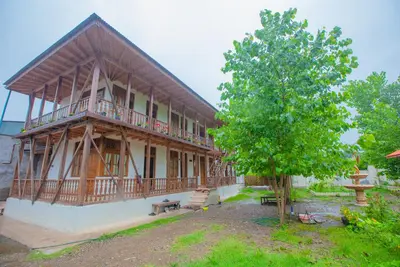 بومگردی عمارت خورشید - واحد 3