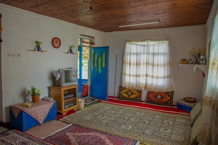 اقامتگاه سنتی دوخوابه لاکو 1