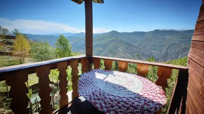 کلبه دوخوابه باغ صنم