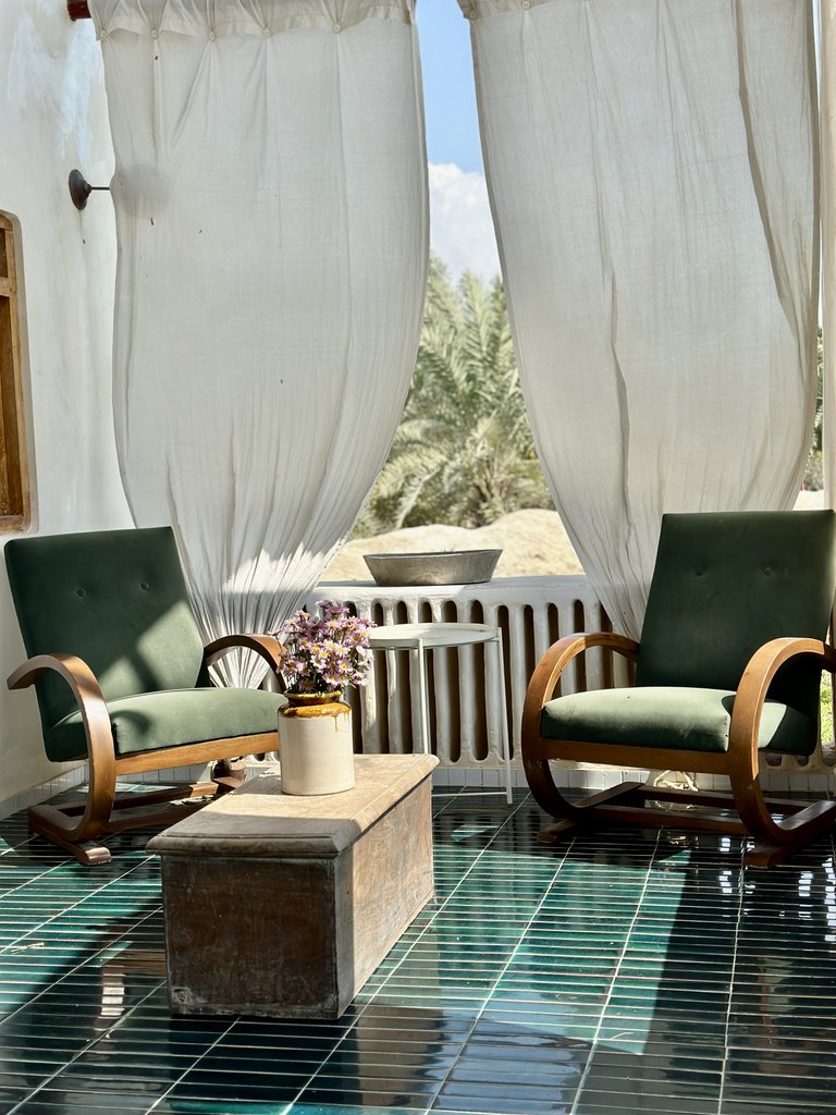 پنج خوابه ساحلی استخردار نخلستون