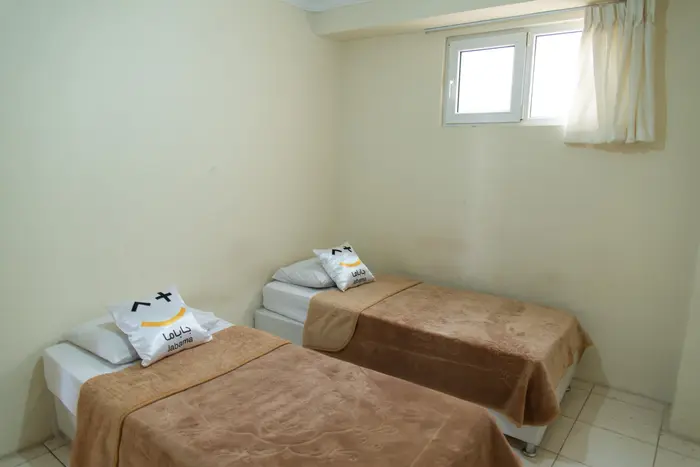 لوکس - واحد 402