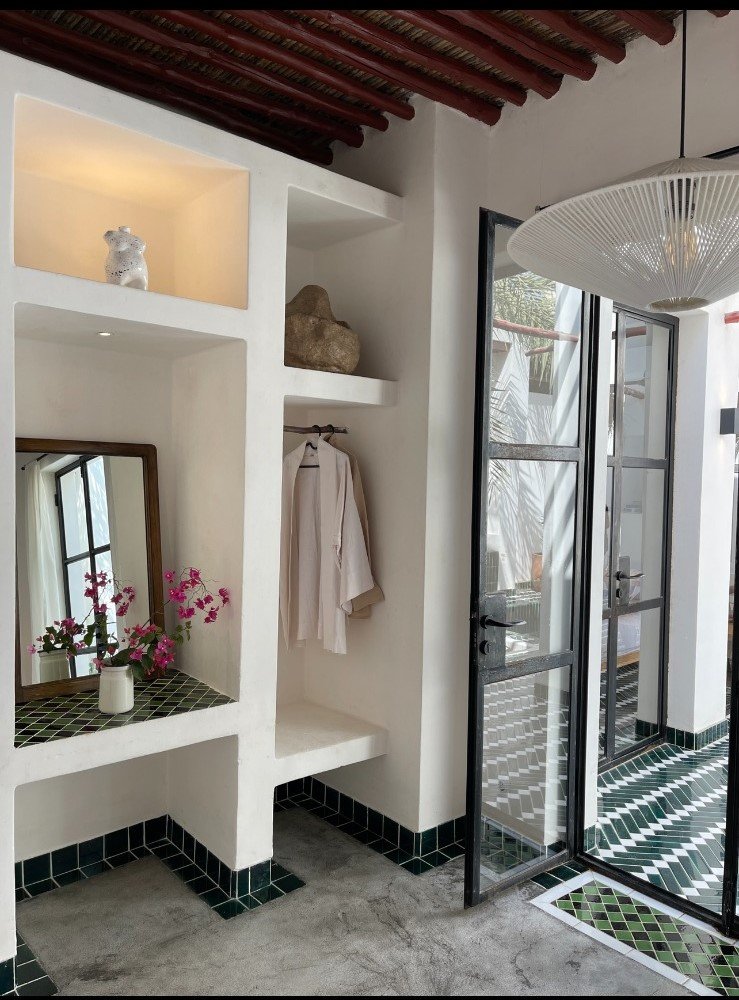 بوم گردی دوخوابه ساحلی استخردار خانه روشن -