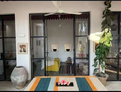 بومگردی سه خوابه ساحلی استخردار خانه باور