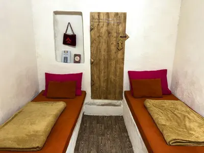 اقامتگاه سنتی دنیای صوفی - واحد رابعه عدویه