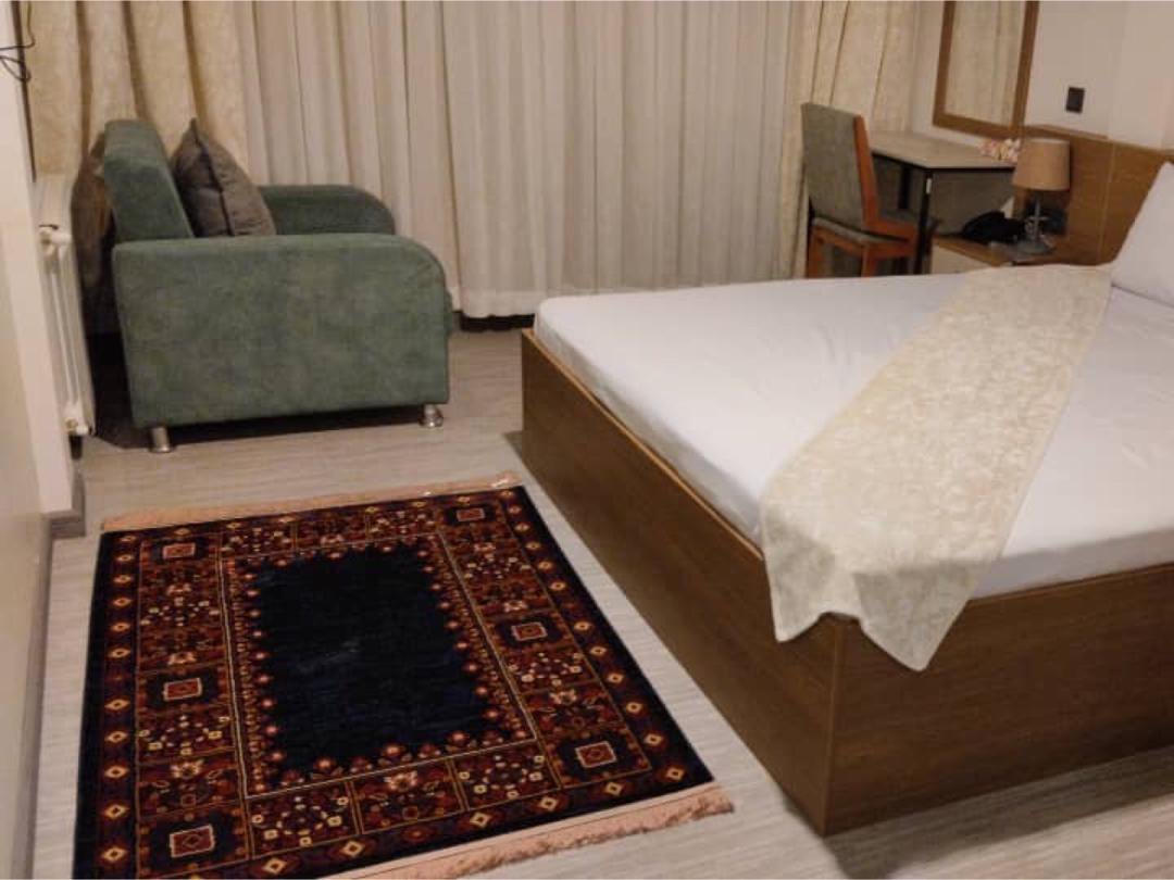 مسافرخانه شهریارنوین - واحد دوتخته کینگ۲ کارگرجنوبی