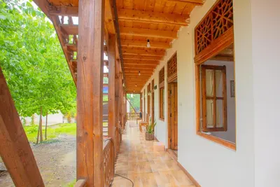 بومگردی عمارت خورشید - واحد ١