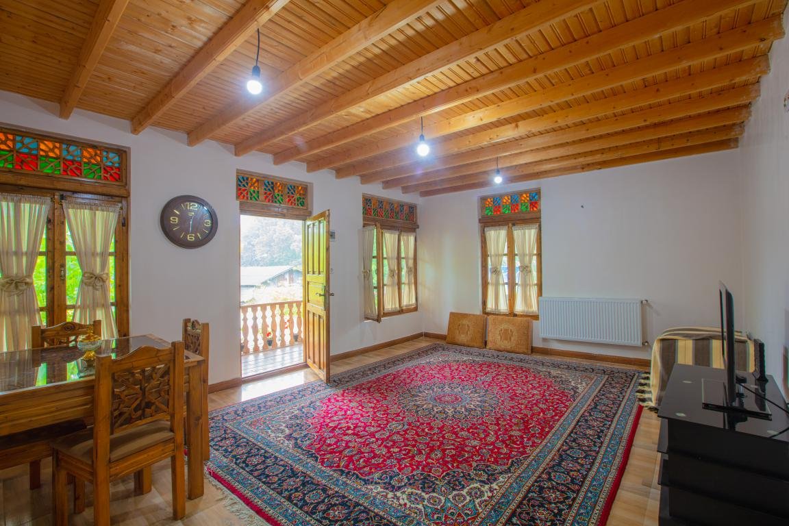 بوم گردی عمارت خورشید - واحد vip