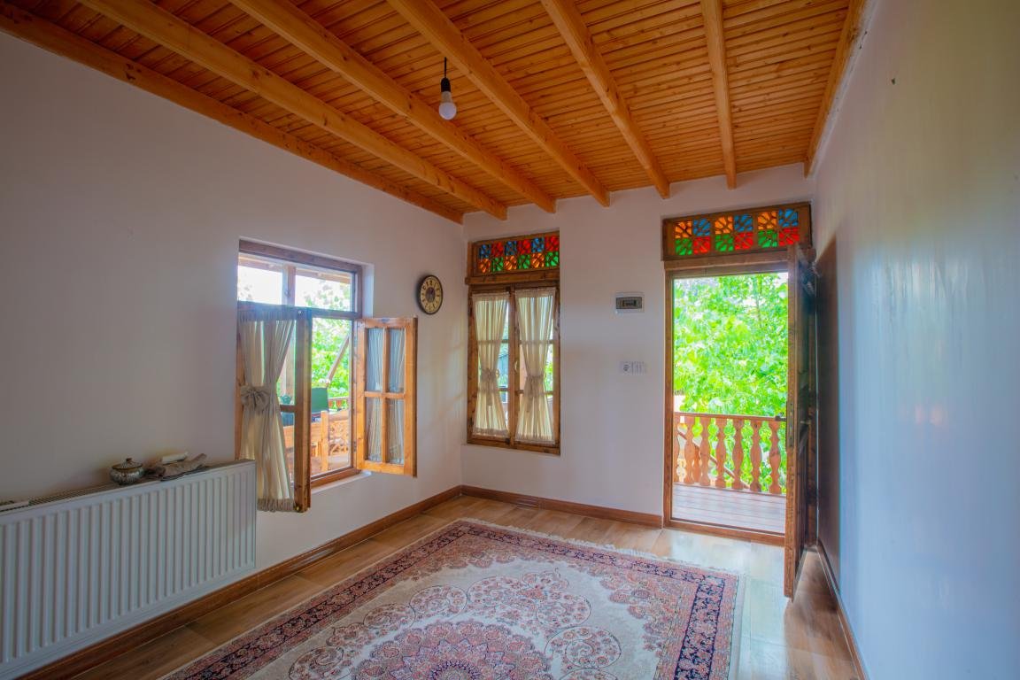 عمارت خورشید - واحد ٢