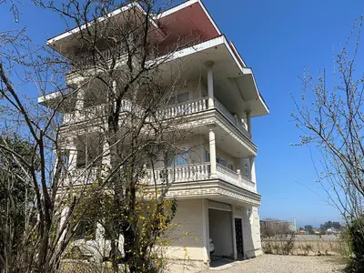 آپارتمان دوخوابه سورخانی واحد 1