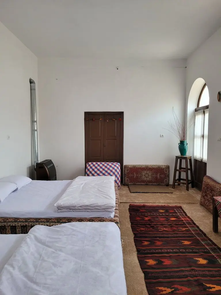 بوم گردی کاهگلی واحد خاتون