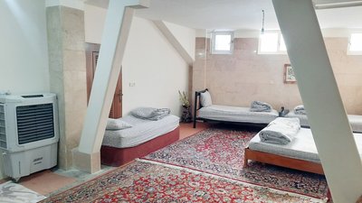 هاستل کریمان بقایی - واحد ۱۲