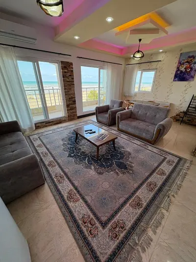 آپارتمان دوخوابه ساحلی تاج واحد ۴