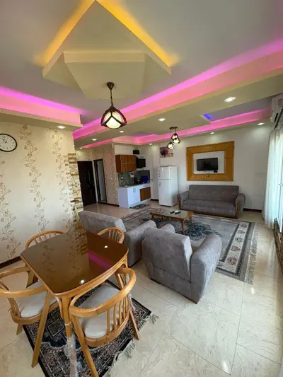 آپارتمان دوخوابه ساحلی تاج واحد ۴