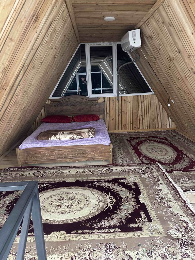 کلبه دوخوابه استخردار آبگرم باغ فردوس ۵۵