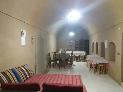 بومگردی وانیا - واحد زندگی