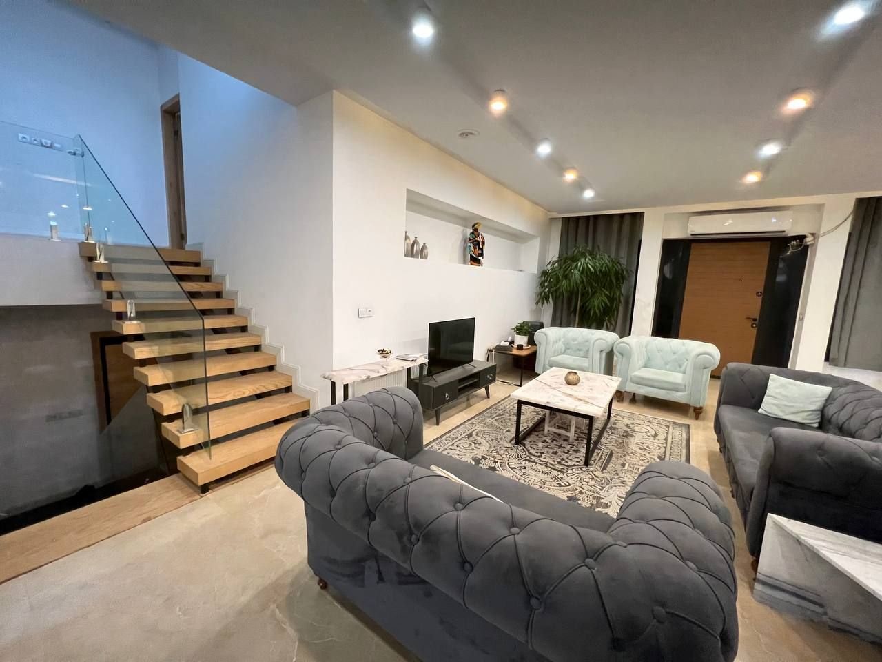 ویلا سه خوابه استخردار آبگرم سرخاب