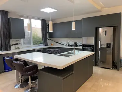 ویلا سه خوابه استخردار آبگرم سرخاب