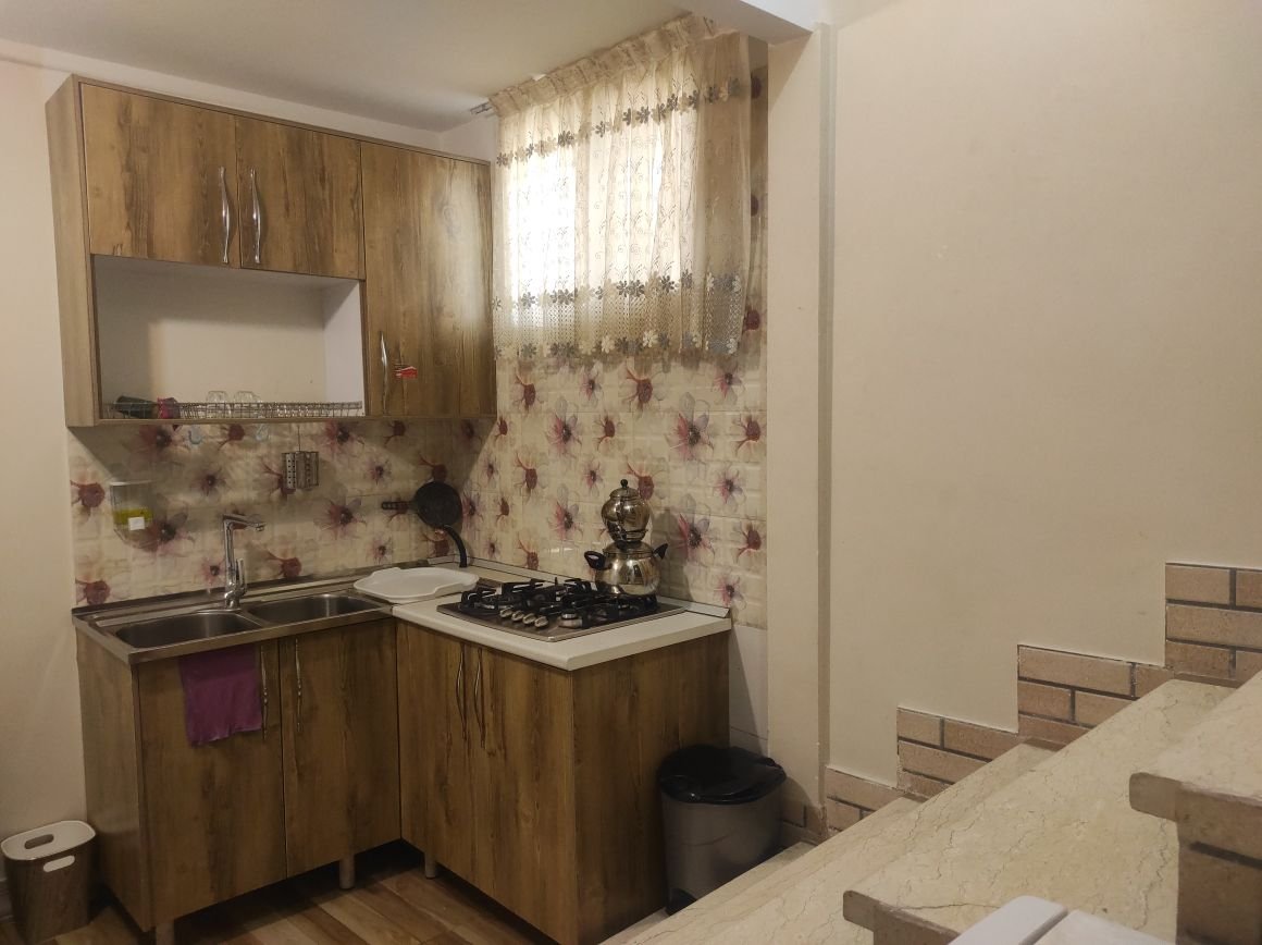 سوئیت فلت گل سرخ اشرفی اصفهانی - واحد 10