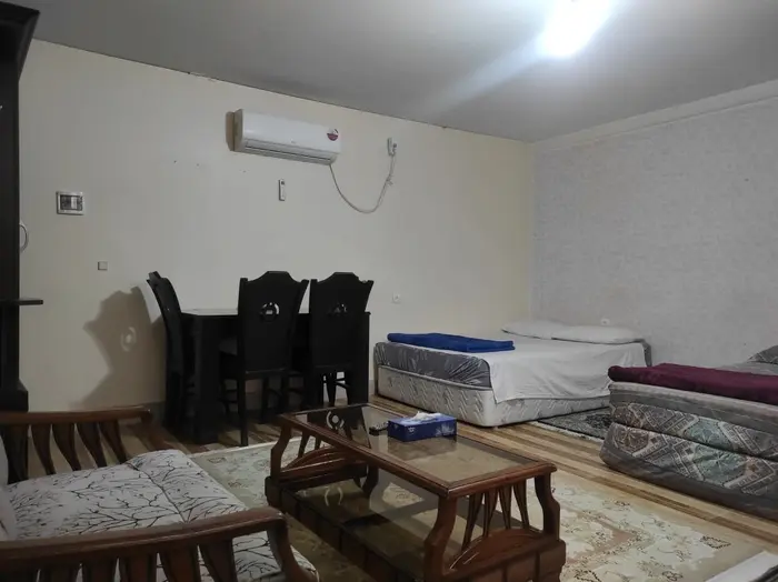 سوئیت فلت پونک واحد ۴