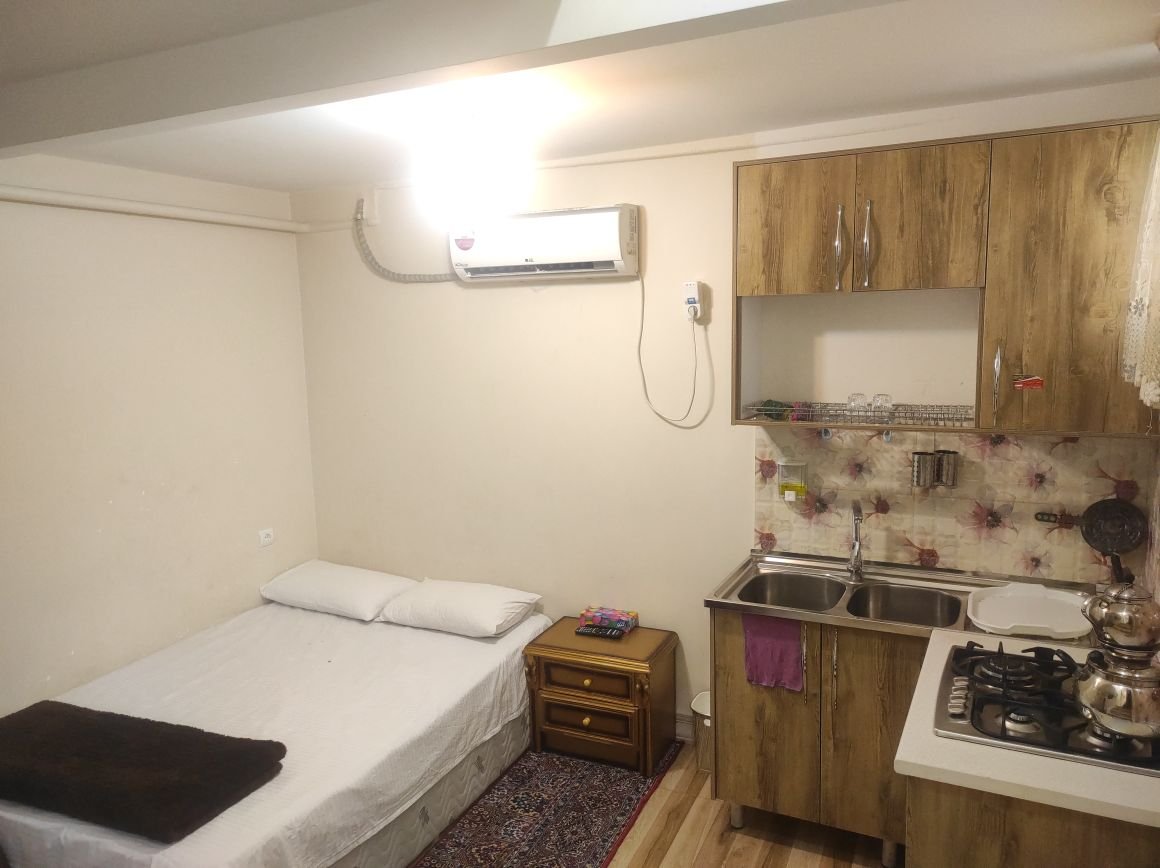 سوئیت فلت گل سرخ اشرفی اصفهانی - واحد 10