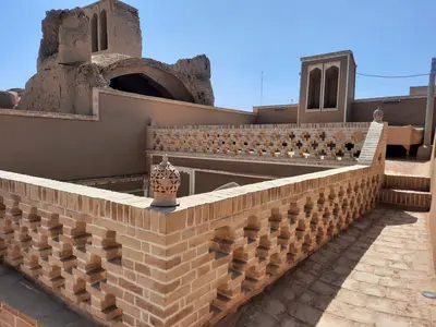 بومگردی ماه و ماهی - واحد کاهگلی