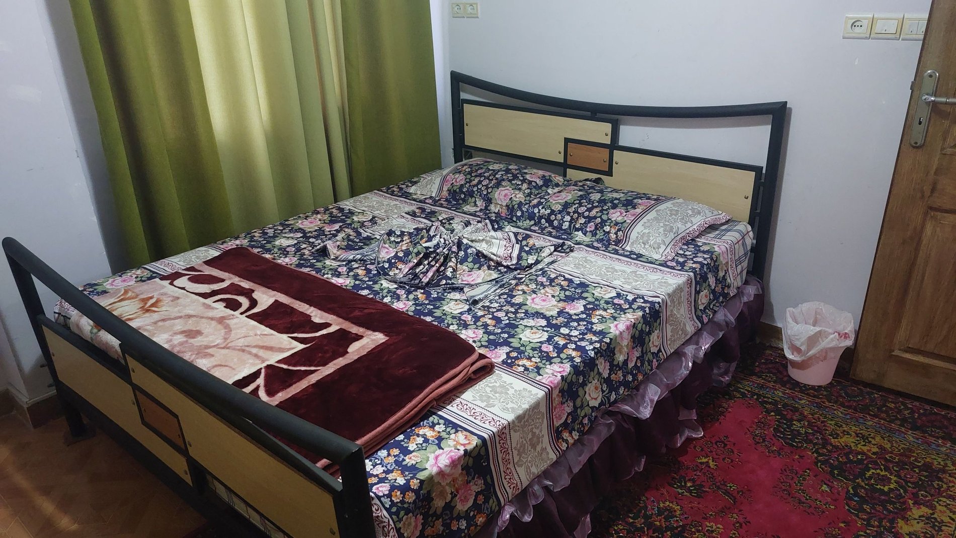 آپارتمان یک خوابه کوروش 6