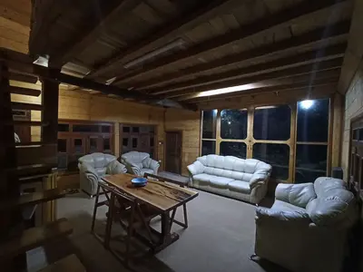 کلبه یک خوابه سوئیسی اکو پارک آبشار