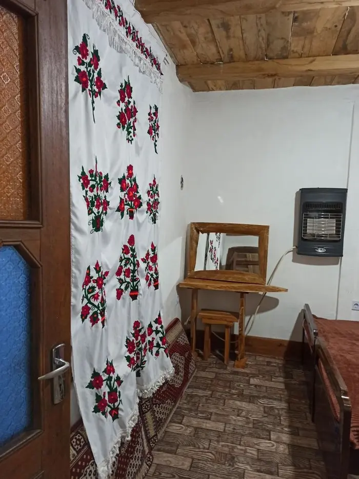 کلبه یک خوابه عمارت آناهید