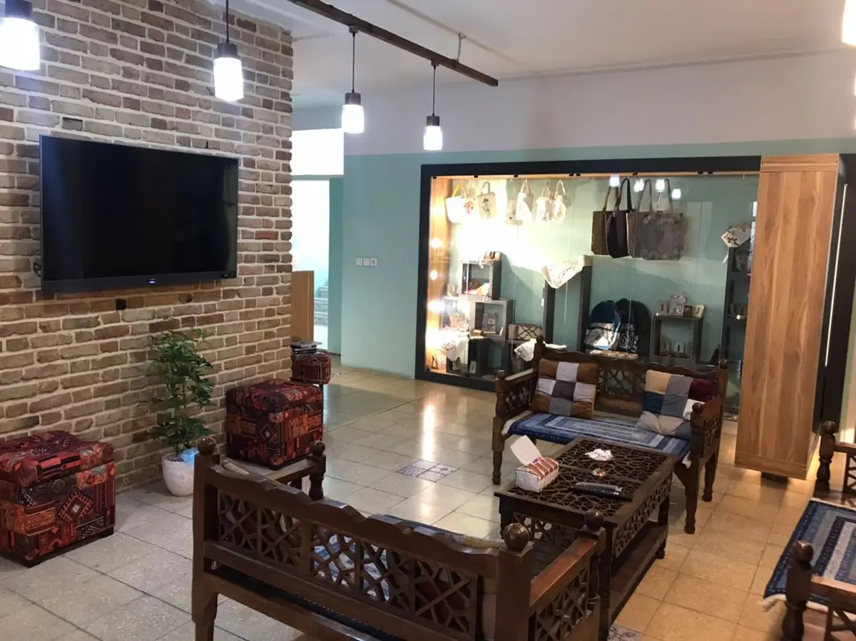 فرشته - واحد پنج تخته بانوان