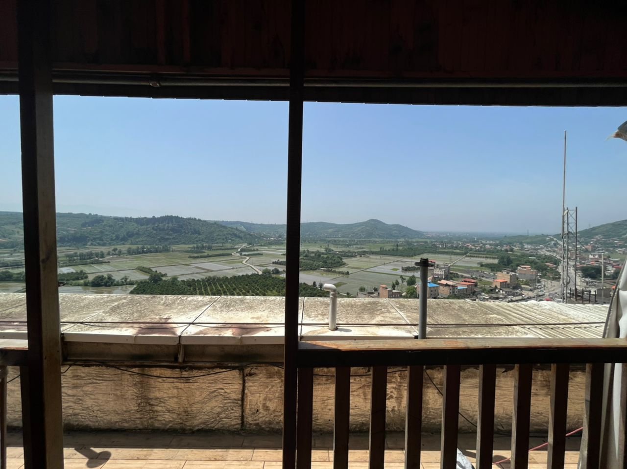 کلبه فلت پشت بام 3