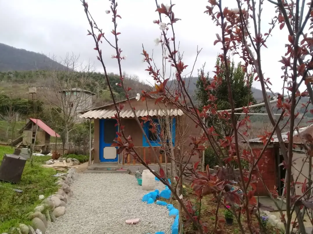 بوم گردی عمارت فرشتگان - واحد یاس - عمارت فرشتگان