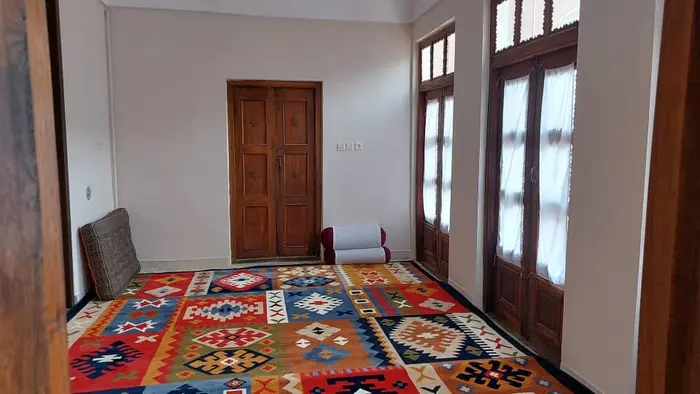 بوم گردی یزدمهر - واحد سه دری - سه دری