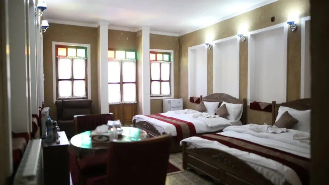 اقامتگاه سنتی اسفنجان - واحد 11 - اتاق 11