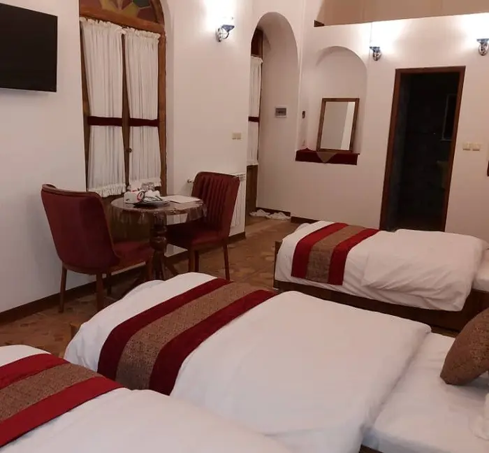 اقامتگاه سنتی اسفنجان - واحد 4 - اتاق 4