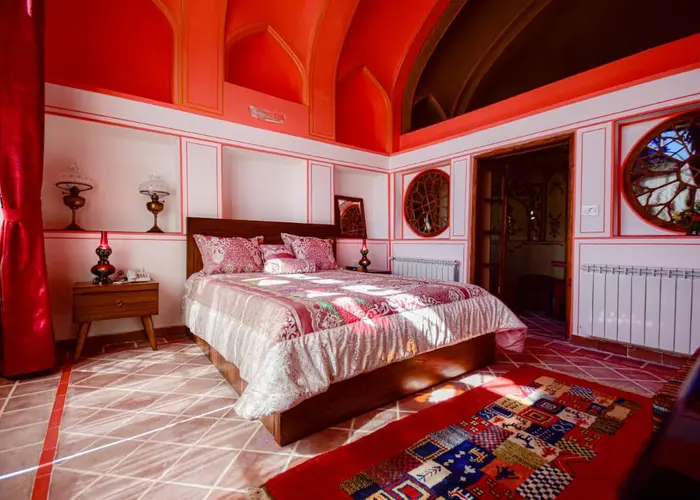 اقامتگاه سنتی هزار و یک شب چهارباغ - شاه نشین - شاه نشین