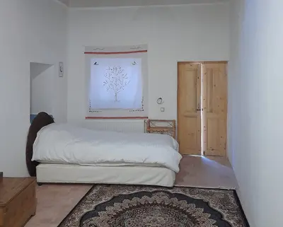 بومگردی اله بوم - واحد سرخ گل