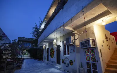 سوئیت فلت بهشت شور واحد بهبهانی