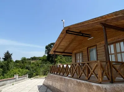 کلبه فلت نگین ۳