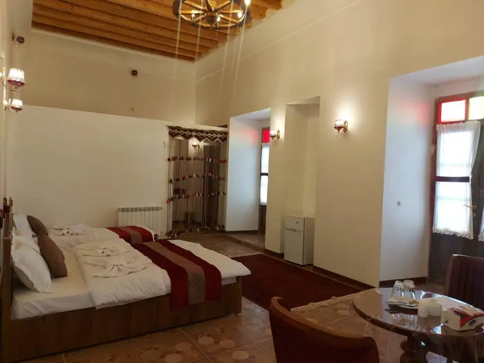 اقامتگاه سنتی اسفنجان - واحد 2 - اتاق 2