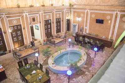 بومگردی نقره یزد - واحد 101