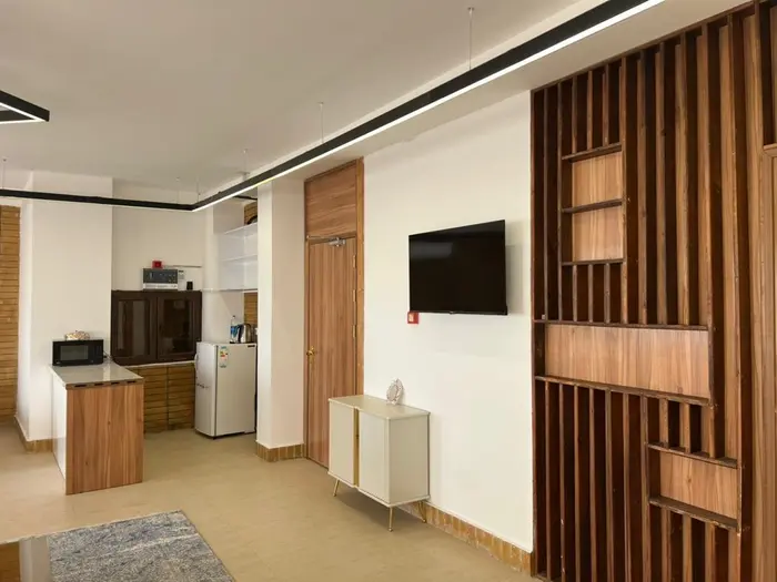 دلفین - واحد طبقه اول - دلفین