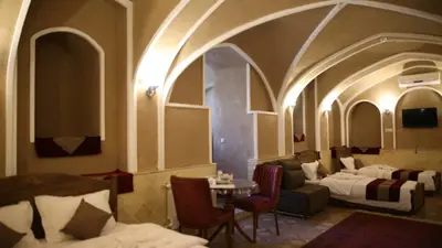 اقامتگاه سنتی اسفنجان - واحد 9