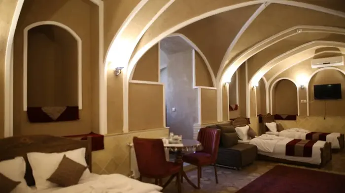 اقامتگاه سنتی اسفنجان - واحد 9 - اتاق 9