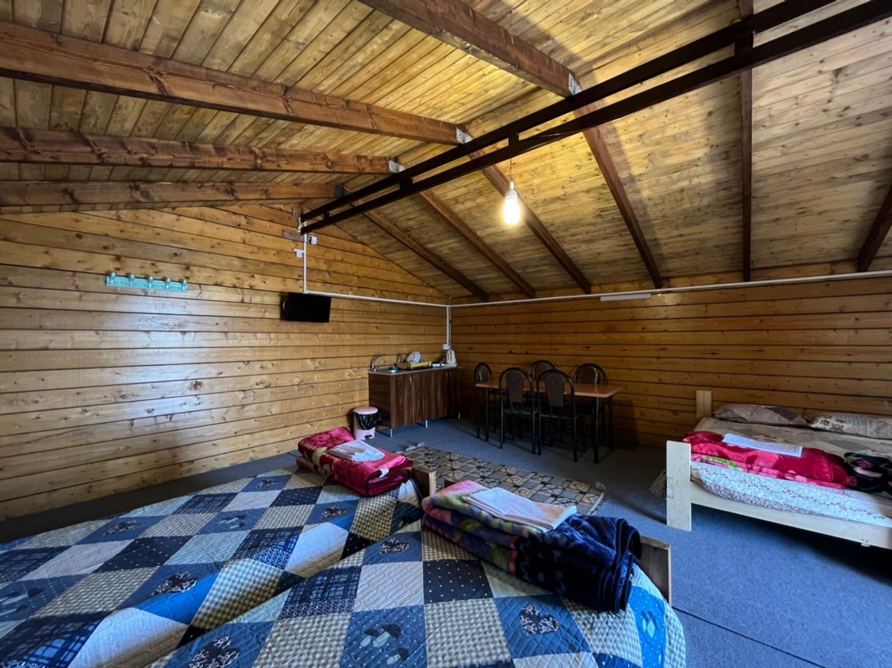 کلبه فلت نگین ۳