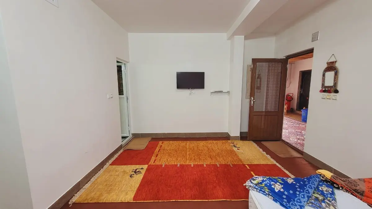 بوم گردی آرامش - واحد 5 - آرامش خرقان