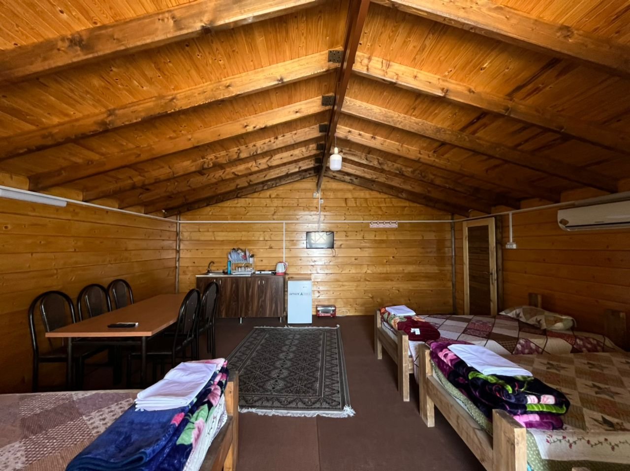 کلبه فلت نگین ۲