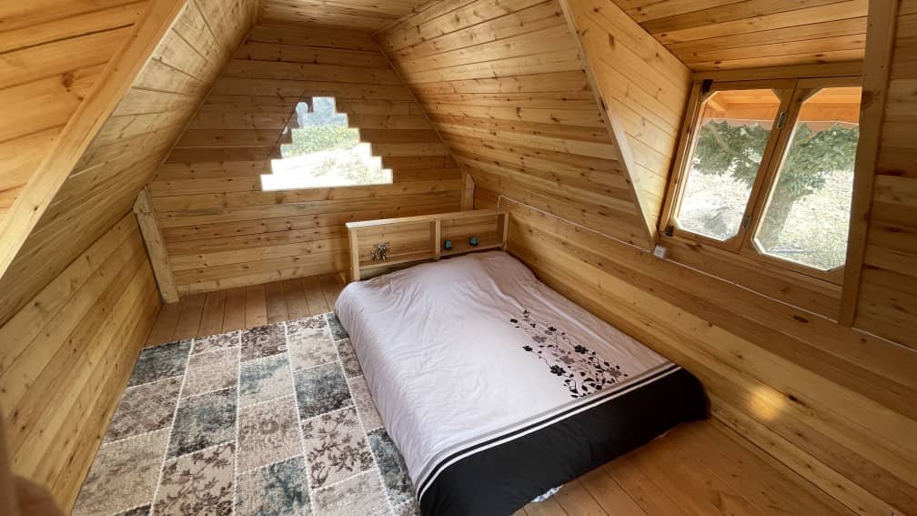 بوم گردی بام رودبار - کلبه چوبی - کلبه چوبی